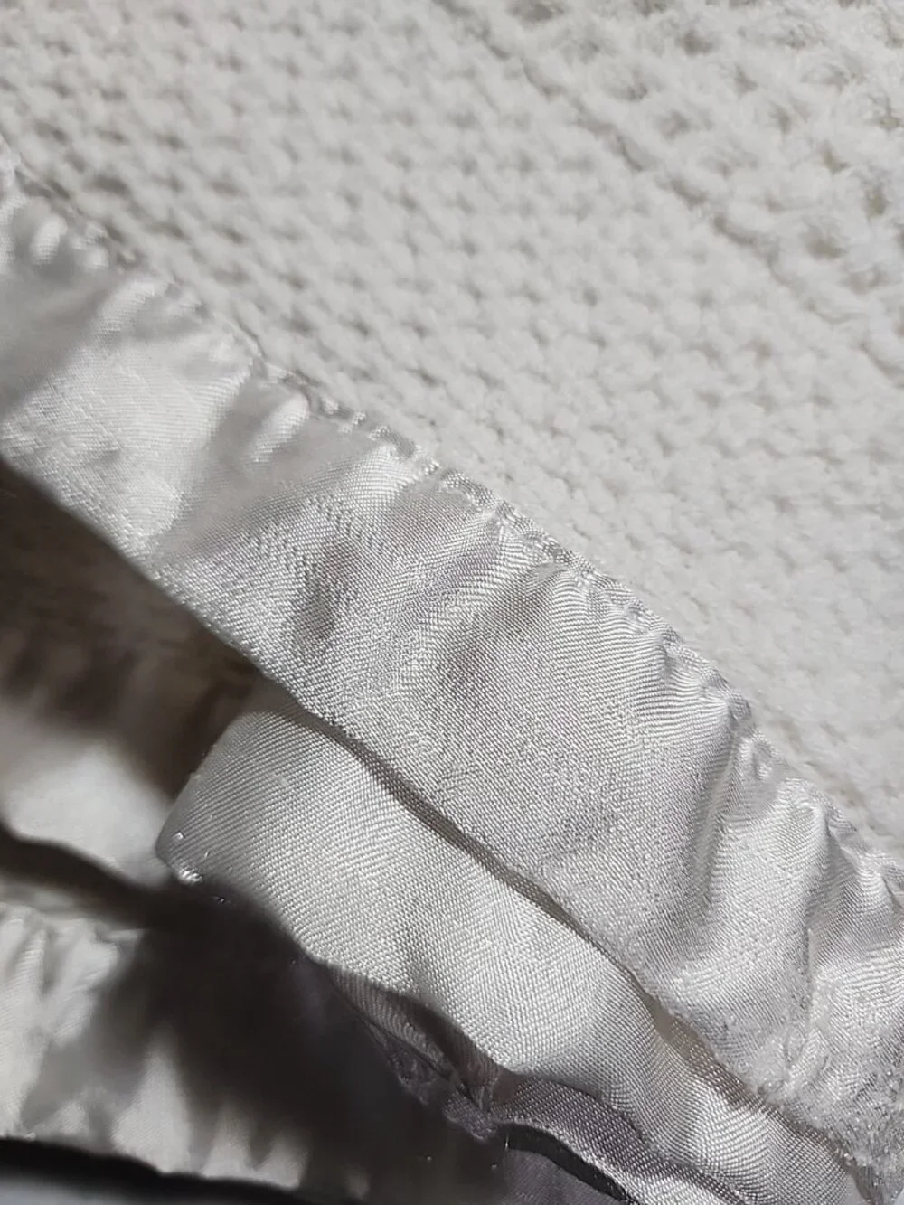 VTG Bless This‎ Child Angel Bear Baby Blanket White Woven Silky Edge Satin Trim